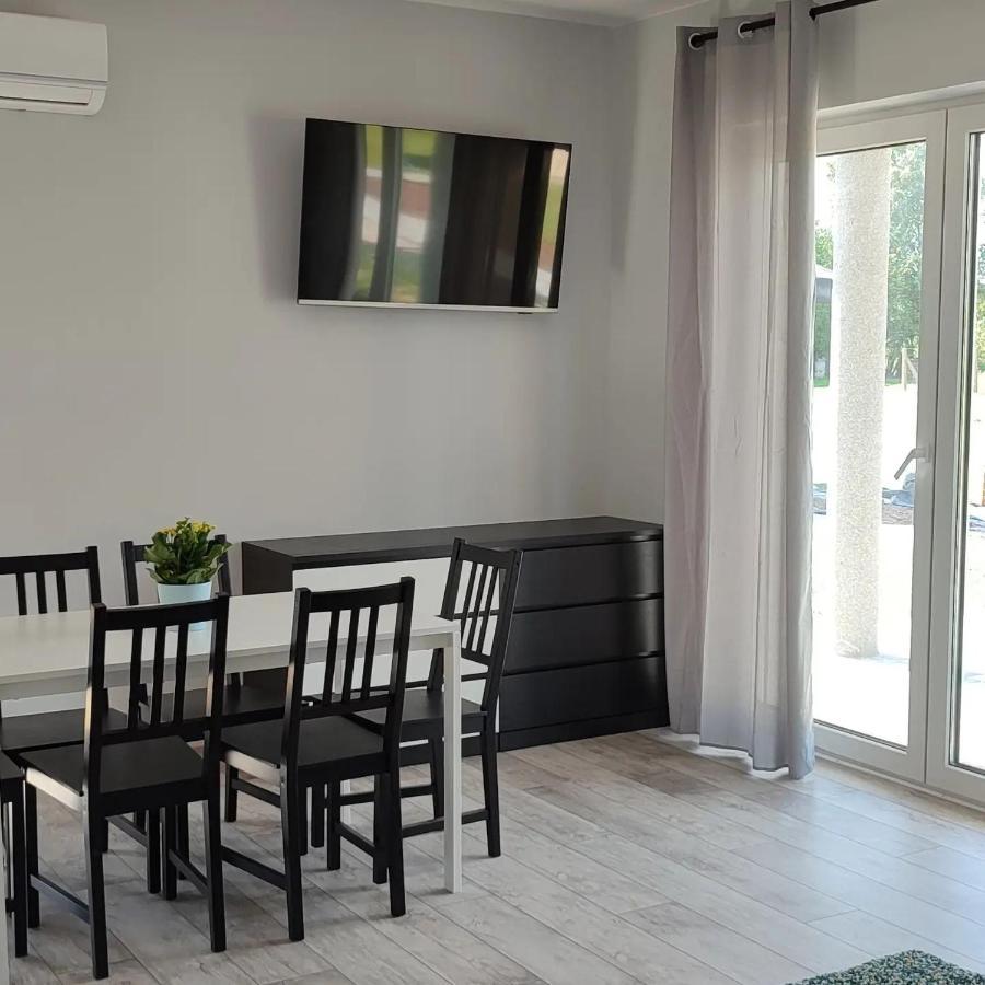 Apartamenty Wilga Z Calorocznym Jacuzzi I Letnim Basenem Exteriér fotografie