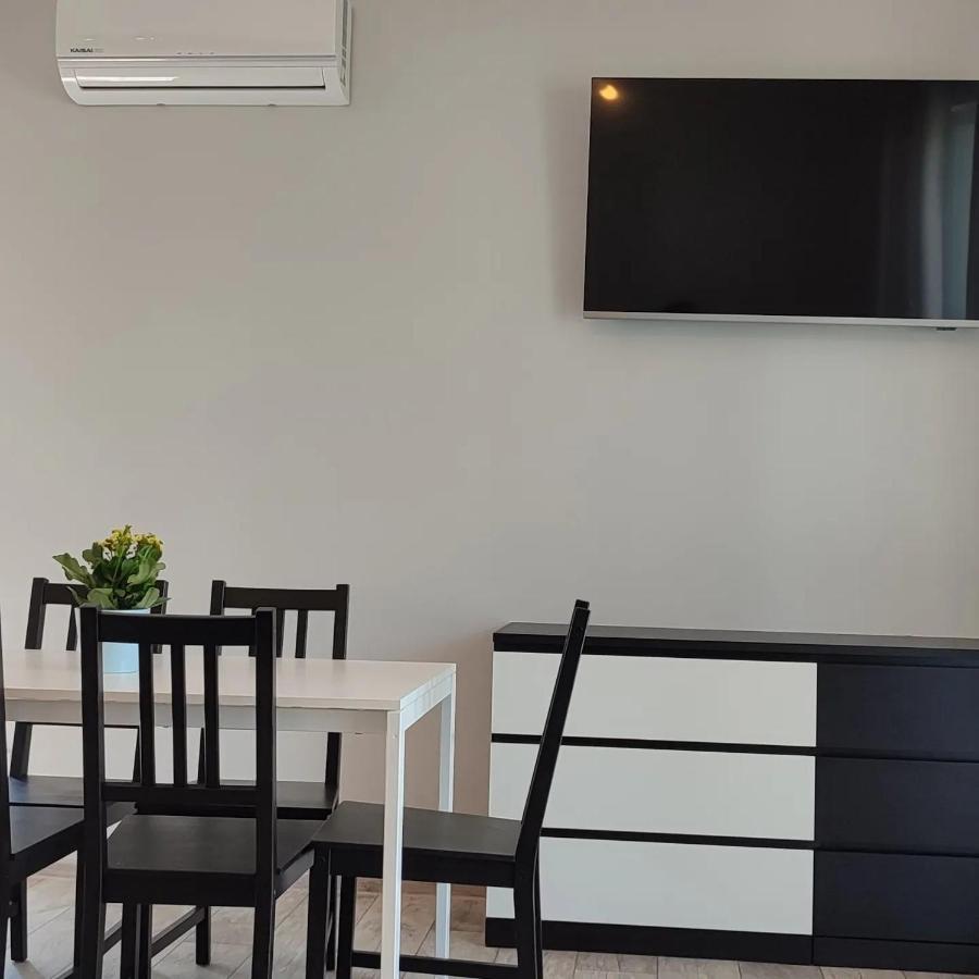 Apartamenty Wilga Z Calorocznym Jacuzzi I Letnim Basenem Exteriér fotografie